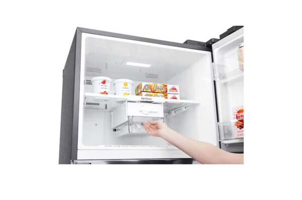 ⁦ثلاجة بفريزر علوي LG ، سعة 592 لتر ،No Frost ، INVERTER، لون فضي , GR-F822HLHM⁩ - الصورة ⁦7⁩